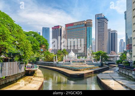 Jamek Moschee am Zusammenfluss von Klang und Gombak River Stockfoto