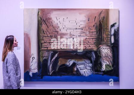 Copeland Gallery Peckham London 07 Nov 2024 Yuhong Wang Shirine's Studio Painting at Shirine's Studio Space, 2023 Oil on Canvas der Cass Art Prize 2024 soll zeitgenössische Kunst aus ganz Großbritannien und Irland fördern. Er erhält einen Geldpreis von £ 10.000 und einen freien Stand auf der anderen Kunstmesse im Frühjahr 2025, der dem Gesamtsieger des Wettbewerbs verliehen wird.8-16 November 2024 Credit: Paul Quezada-Neiman/Alamy Live News Stockfoto