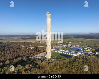 Luftaufnahme, Panorama vom 246 Meter hohen Prüfturm TK-Elevator der ThyssenKrupp AG, Hubprüfturm für Express- und Hochgeschwindigkeitsaufzüge. Deutschlands h Stockfoto