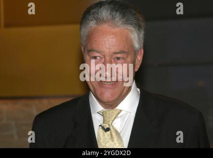 Köln, Deutschland. August 2019. ARCHIVFOTO: Bjoern Engholm wird 85 Jahre alt am 9. November 2024, Bjoern ENGHOLM, Deutschland, Politiker, SPD, Porträt, Porträt, 24. Mai 2005. Quelle: dpa/Alamy Live News Stockfoto