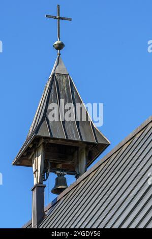 Glockenturm der Kapelle am Schweineberg von 1977, Schweineberg bei Ofterschwang, Allgäuer, Bayern, Deutschland, Europa Stockfoto