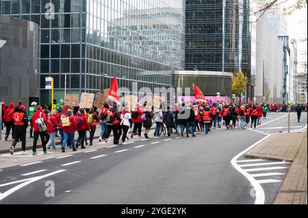 Nationaler Streik- und protestmarsch für Wohlfahrt, soziale Sicherheit und Armutsbekämpfung. Organisiert durch den Gesundheits- und Pflegesektor, soziokulturellen Sektor Stockfoto