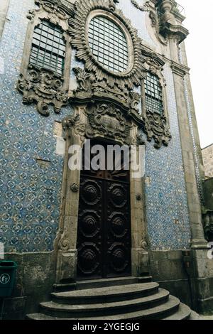 Porto, Portugal - 24. April 2024 Stadtzentrum von Porto. Hochwertige Fotos Stockfoto