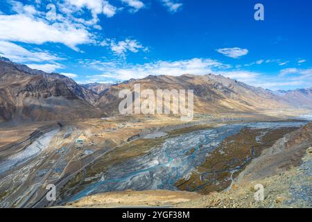 Schönheit des Himalaya, Spiti Flusstal in KAZA Stockfoto