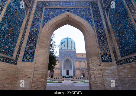 Samarkand, Usbekistan 2. Oktober 2024: Guri Amir ist ein Mausoleum des turkomongolischen Eroberers Timur in Samarkand Stockfoto