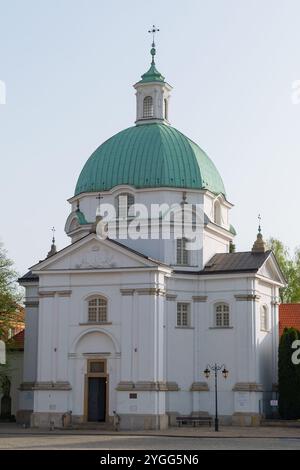 St.-Kasimir-Kirche. Warschau, Polen. Eine römisch-katholische Kirche in Warschaus Neustadt in Rynek Nowego Miasta. Stockfoto