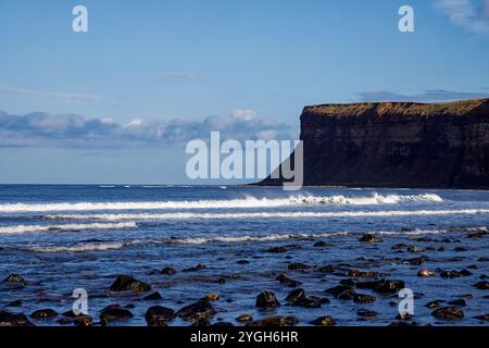 Strand unterhalb der Hunt Cliff, Saltburn, England. Stockfoto