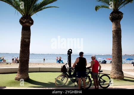 Strandleben, Sommer, Playa La Puntica, San Pedro del Pinatar, Mar Menor, autonome Region Murcia, Spanien, Stockfoto