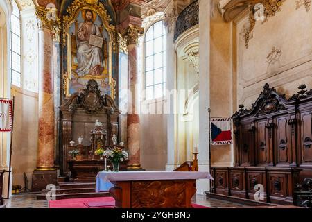 Hauptaltar. Nikolaikirche, Staré Město. Seit 1920 ist sie die Hauptkirche der tschechoslowakischen Hussitenkirche und der Prager Diözese. Prag Stockfoto