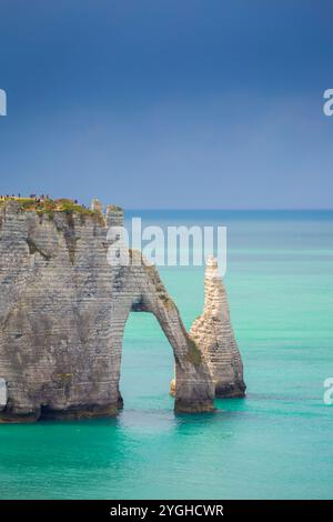 Sonnenaufgang in Etretat, Octeville sur Mer, Le Havre, seine Maritime, Normandie, Frankreich, Westeuropa. Stockfoto