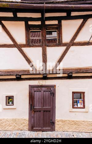 Haus Nr. 20. Die Goldene Gasse, berühmte Orte der Prager Burg. Prager Burgkomplex. Prag, Tschechische Republik, Europa Stockfoto