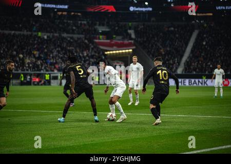 Frankfurt, Deutschland. November 2024. Frankfurt, 7. November 2024 FRANKFURT, DEUTSCHLAND - 7. NOVEMBER: Mahmoud Dahoud von Eintracht Frankfurt in Aktion während des UEFA Europa League-Spiels zwischen Eintracht Frankfurt und Slavia Prag am 07. November 2024 im Deutschen Bank Park in Frankfurt. (Foto: Dan O' Connor/ATPImages) Dan O' Connor (Dan O' Connor/ATP Images/SPP) Credit: SPP Sport Press Photo. /Alamy Live News Stockfoto