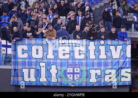 Roma, Latium, ITALIEN. November 2024. 07/11/2024 Rom, Stadio Olimpico, Fußballspiel für die Europa League 2024/24 zwischen SS Latium gegen SSC gegen FC Porto. Foto: Supporters porto (Credit Image: © Fabio Sasso/ZUMA Press Wire) NUR REDAKTIONELLE VERWENDUNG! Nicht für kommerzielle ZWECKE! Stockfoto