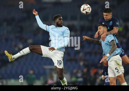 Rom, Italien 07.11.2024: Boulaye Dia von Latium, Matias Vecino von Latium während der UEFA Europa League 2024-2025, Tag 4, Fußballspiel zwischen SS Lazio gegen FC Porto im Olympiastadion in Rom am 7. November 2024. Stockfoto