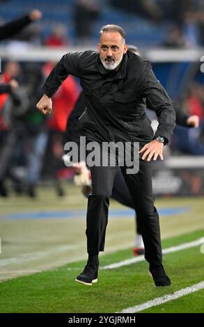 Torjubel Trainer Pellegrino Matarazzo TSG 1899 Hoffenheim nach Tor zum 2:2 von Umut Tohumcu TSG 1899 Hoffenheim (17) TSG 1899 Hoffenheim gegen Olympique Lyon, Fussball, UEFA Europa League, Spieltag 4, Saison 2024/2025, 07.11.2024 Foto: Eibner-Pressefoto/Michael Weber Stockfoto