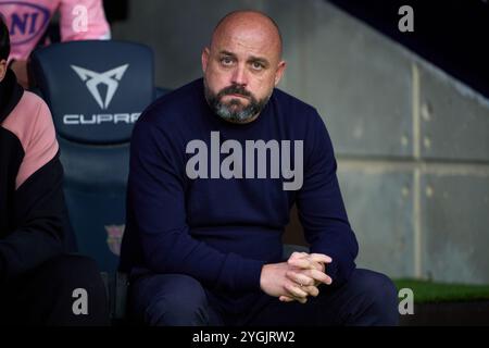 ARCELONA, SPANIEN – 03. NOVEMBER: Manolo Gonzalez, Manager von RCD Espanyol während des LaLiga-Spiels zwischen FC Barcelona und RCD Esapnyol bei Estadi Olimpic Lluis Companys am 3. November 2024 in Barcelona. (Foto von QSP) Stockfoto