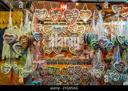 Lebkuchenherzen auf dem Oktoberfest München, Bayern, Deutschland Stockfoto