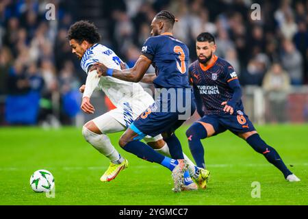 9 (FCK) - Deutsch Onugkha, 3 (IBA) - Jerome Opoku. Europa Conference League: FC København vs İstanbul Başakşehir F.K. - 07.11.2024. København, Danm Stockfoto