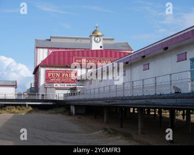 Britannia Pier am Great Yarmouth Beach Norfolk Stockfoto