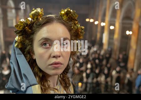 SYDNEY SWEENEY in IMMACULATE (2024), Regie: MICHAEL MOHAN. Quelle: SCHWARZBÄRENBILDER / Album Stockfoto