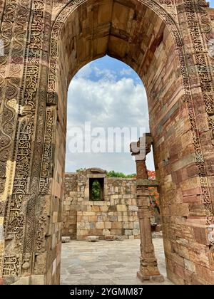 Qutub minar, UNESCO-Weltkulturerbe aus dem 12. Jahrhundert, Delhi, indien Stockfoto