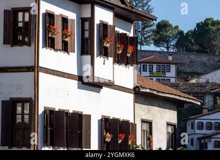 Safranbolu, berühmt für seine klassisch-osmanischen Architekturhäuser, ist ein touristisches Viertel in der Provinz Karabük, die zum UNESCO-Weltkulturerbe gehört Stockfoto