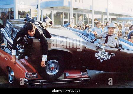 SMOKEY AND THE BANDIT 1978 Universal Pictures Film mit Jackie Gleason als Sheriff Smokey und Mike Henry als Junior Justice Stockfoto