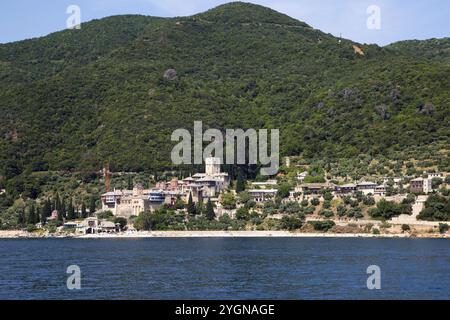 Meerblick des alten Klosters Dochiariou auf dem Berg Athos, Chalkidiki, Griechenland, Europa Stockfoto