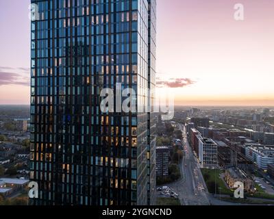 Neubau der Wohnungen im New Jackson Wolkenkratzer District, Manchester, England Stockfoto