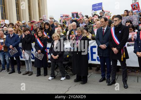 Des mères gardent espoir Stockfoto