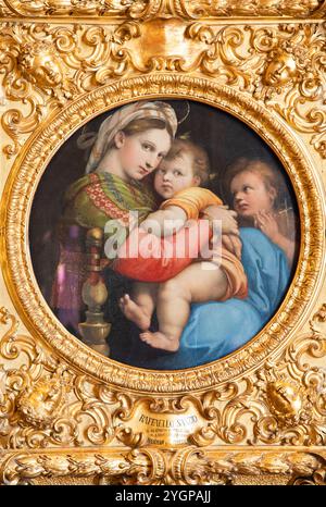 Florenz, Italien - 27. Juni 2023: Die Madonna des Stuhls, genannt Madonna della Seggiola, von Raffaello Sanzio, genannt Raphael, um 1513 hingerichtet Stockfoto