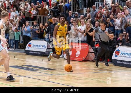 #, GER, Bozic Estriche Ritter Kirchheim vs. Eisbaeren Bremerhaven, BARMER 2. Basketball-Bundesliga, 8. Spieltag, Saison 2024/2025, 08.11.2024, Foto: Eibner-Pressefoto/Nina Sander Stockfoto