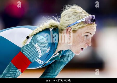 HEERENVEEN - Marijke Groenewoud reagiert nach den 1500 Metern am ersten Tag des WM-Qualifikationsturniers in Thialf. ANP VINCENT JANNINK Credit: ANP/Alamy Live News Stockfoto