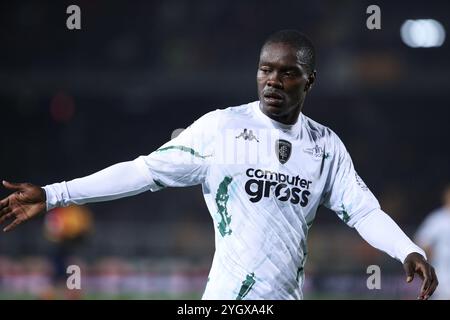 Lecce, Italien. November 2024. Emmanuel Gyasi von Empoli FC Gesten während der Serie A Spiel zwischen US Lecce und Empoli FC im Ettore Giardiniero - Via del Mare Stadion in Lecce (Italien), 8. November 2024. Quelle: Insidefoto di andrea staccioli/Alamy Live News Stockfoto