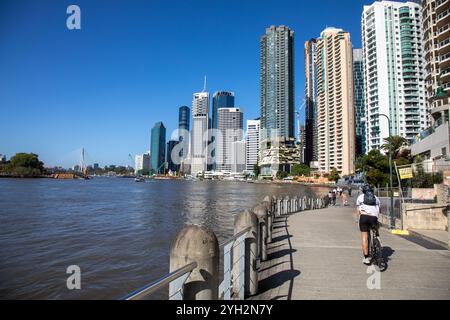 Brisbane, Queensland. Oktober 2024. Riverwalk, Brisbane. Quelle: Richard Milnes/Alamy Stockfoto