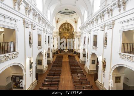 Toledo, Spanien, 16. Dezember 2018 : Innere der Kirche San Ildefonso oder Jesuitenkirche (Iglesia de San Idelfonso), Toledo, Spanien, Europa Stockfoto