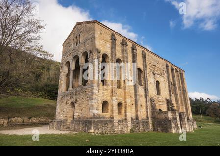 vorromanische Kirche Santa Maria del Naranco, Oviedo, Asturien, Spanien, Europa Stockfoto