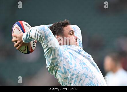9. November 2024; Allianz Stadium, London, England: Herbst Rugby International, England gegen Australien; Jamie George von England wärmt sich auf Stockfoto