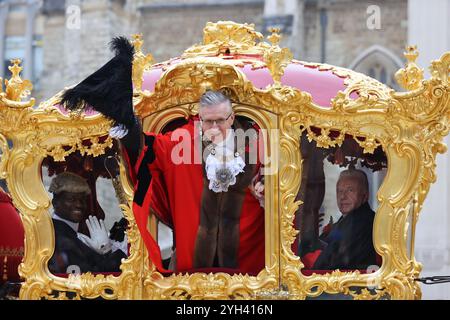 London, Vereinigtes Königreich, 9. November 2024. Die Lord Mayor's Show, eine 5 km lange Prozession durch die Square Mile der City of London, mit 7000 Teilnehmern, 200 Pferden und 200 Wagen, die Londons Vielfalt, Gemeinschaft, Kultur und Geschichte zeigen. Der neue Oberbürgermeister Alistair King stand während des historischen Prunk im Mittelpunkt und schwor dem König einen Treueid an den königlichen Justizgerichtshof. Kredit : Monica Wells/Alamy Live News Stockfoto