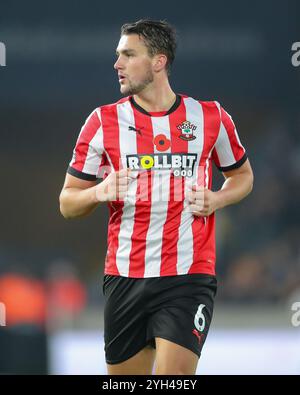 Taylor Harwood-Bellis aus Southampton während des Premier League-Spiels Wolverhampton Wanderers gegen Southampton in Molineux, Wolverhampton, Vereinigtes Königreich, 9. November 2024 (Foto: Gareth Evans/News Images) Stockfoto