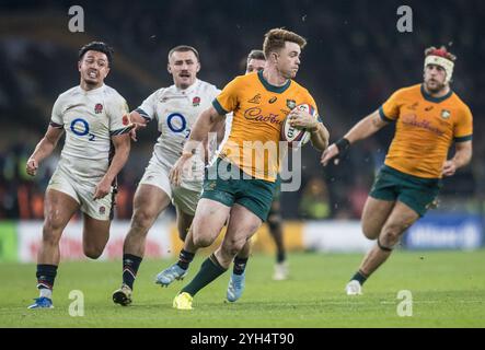 Twickenham, Großbritannien. November 2024. Während des internationalen Freundschaftsspiels zwischen England und Australien am 9. November 2024 im Twickenham Stadium in Twickenham, Vereinigtes Königreich. Foto von Steve Ball. Nur redaktionelle Verwendung, Lizenz für kommerzielle Nutzung erforderlich. Keine Verwendung bei Wetten, Spielen oder Publikationen eines einzelnen Clubs/einer Liga/eines Spielers. Quelle: UK Sports Pics Ltd/Alamy Live News Stockfoto