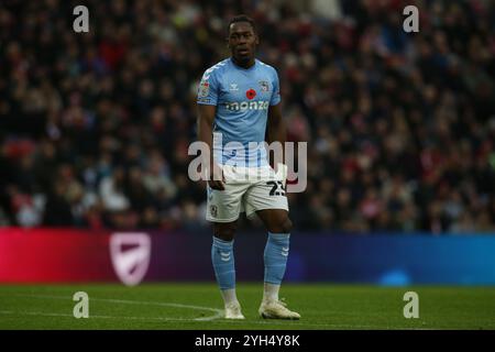 Stadion of Light, Sunderland am Samstag, den 9. November 2024. Coventry City's Brandon Thomas-Asante während des Sky Bet Championship Matches zwischen Sunderland und Coventry City im Stadium of Light, Sunderland am Samstag, den 9. November 2024. (Foto: Michael Driver | MI News) Credit: MI News & Sport /Alamy Live News Stockfoto