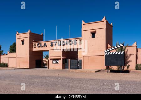 Ein Eintritt zu den CLA Studios in Ouarzazate, Marokko. Stockfoto