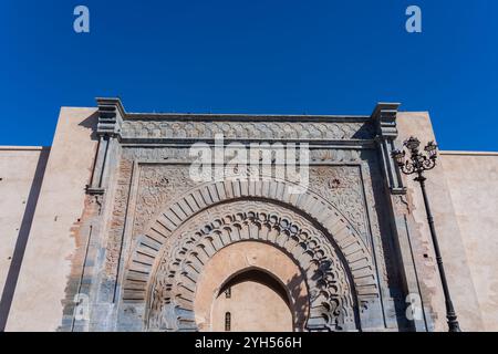 Bab Agnaou Gate in Marrakesch, Marokko. Bab Agnaou ist eines der bekanntesten Tore von Marrakesch. Stockfoto