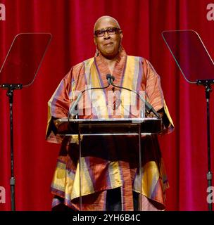 Miami, Florida, USA. 30. März 2024. Judith Jamison stand während des 11. Staffel Gala Concert: A Celebration of Women in the Arts im Adrienne Arsht Center for the Performing Arts - Knight Concert Hall am 30. März 2017 in Miami, Florida. Quelle: Mpi10/Media Punch/Alamy Live News Stockfoto