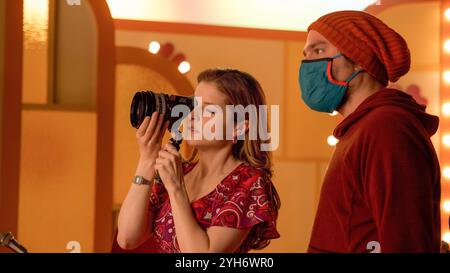 ANNA KENDRICK in FRAU DER STUNDE (2023), Regie: ANNA KENDRICK. Quelle: AGC STUDIOS / Album Stockfoto