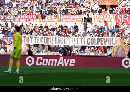 Roma, Italien. November 2024. Banner während des EniLive-Fußballspiels der Serie A zwischen Roma und Bologna im Olympiastadion in Rom, Italien - Sonntag, 10. November 2024 - Sport Soccer (Foto: Alfredo Falcone/LaPresse) Credit: LaPresse/Alamy Live News Stockfoto