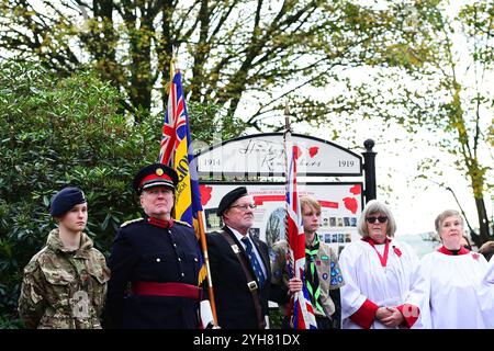 Honley, Huddersfield, Yorkshire, Vereinigtes Königreich, 10. November 2024. Gedenkgottesdienst und Parade in Honley, Huddersfield. Richard Asquith/Alamy Live News Stockfoto