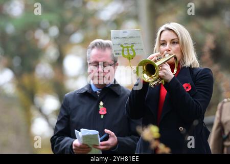 Honley, Huddersfield, Yorkshire, Vereinigtes Königreich, 10. November 2024. Gedenkgottesdienst und Parade in Honley, Huddersfield. Richard Asquith/Alamy Live News Stockfoto