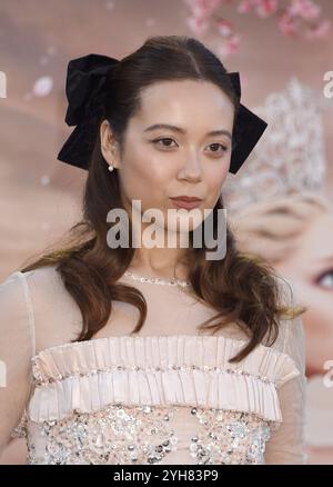 Los Angeles, USA. November 2024. Laufey kam am 9. November 2024 zur „Wicked“ Los Angeles Premiere im Dorothy Chandler Pavilion in Los Angeles, KALIFORNIEN. © Janet Gough/AFF-USA. COM Credit: AFF/Alamy Live News Stockfoto